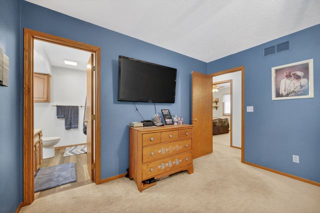 2610 Forest Drive, Knoxville, IA 50138