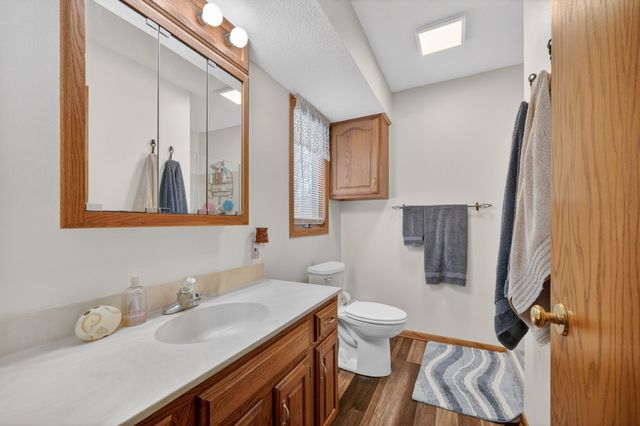 2610 Forest Drive, Knoxville, IA 50138