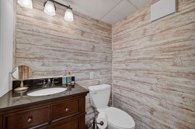 2610 Forest Drive, Knoxville, IA 50138