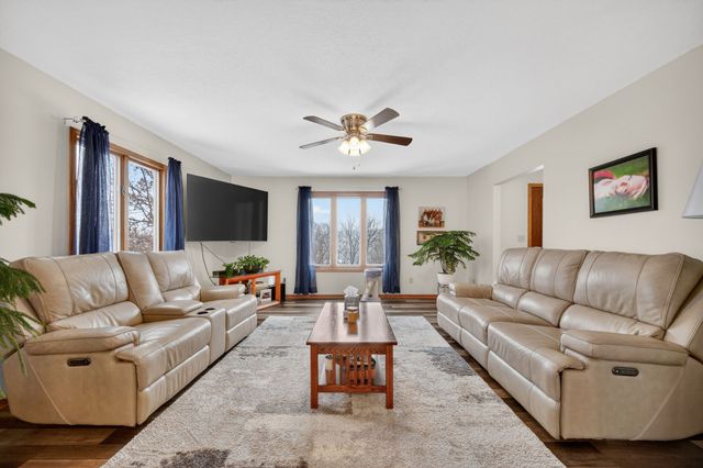 2610 Forest Drive, Knoxville, IA 50138