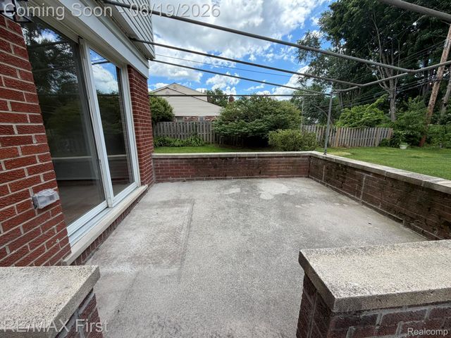 23736 Kim Drive, Clinton Charter Township, MI 48035