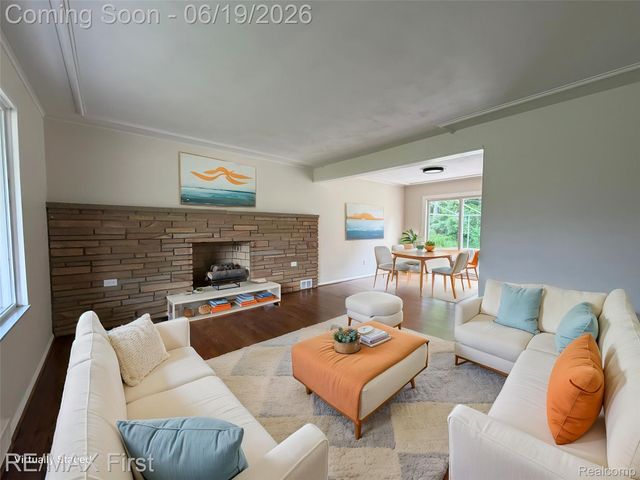 23736 Kim Drive, Clinton Charter Township, MI 48035