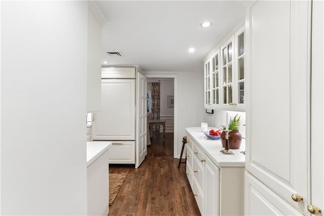 2769 Peachtree Road NE 2, Atlanta, GA 30305