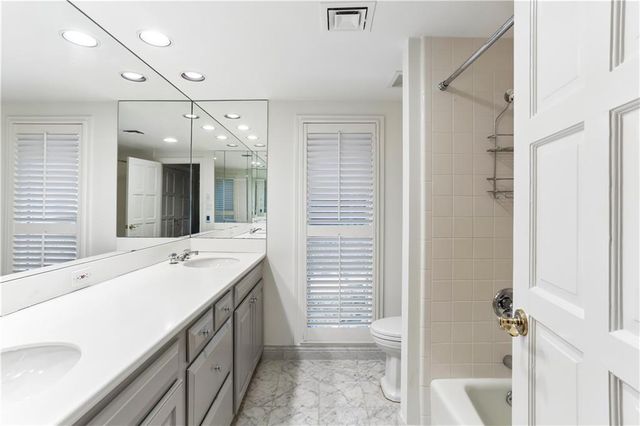 2769 Peachtree Road NE 2, Atlanta, GA 30305