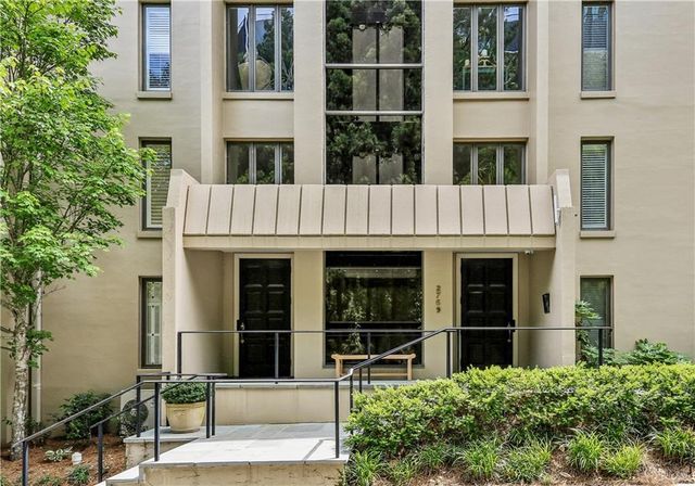2769 Peachtree Road NE 2, Atlanta, GA 30305