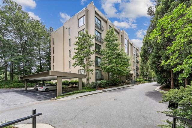 2769 Peachtree Road NE 2, Atlanta, GA 30305