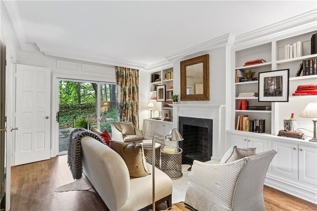 2769 Peachtree Road NE 2, Atlanta, GA 30305