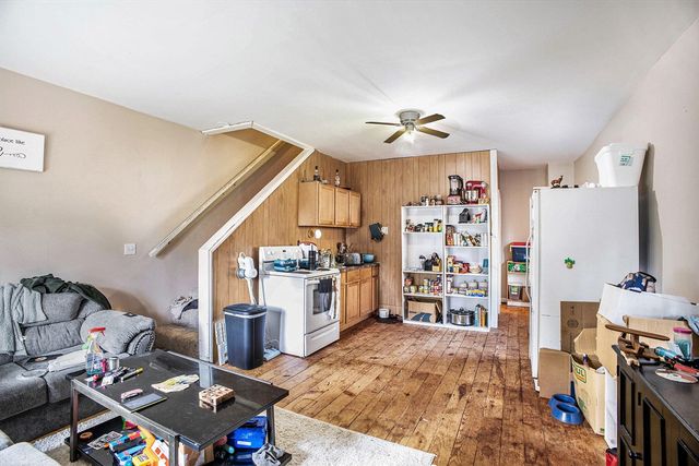 831 Vine Street, Lansing, MI 48912