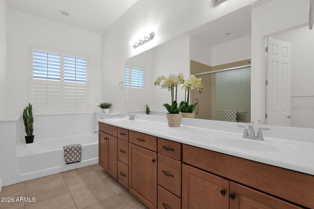 5125 S TODD Lane, Mesa, AZ 85212