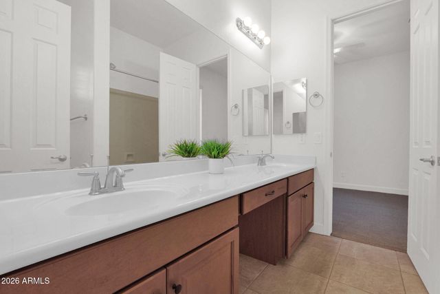 5125 S TODD Lane, Mesa, AZ 85212