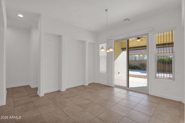 5125 S TODD Lane, Mesa, AZ 85212