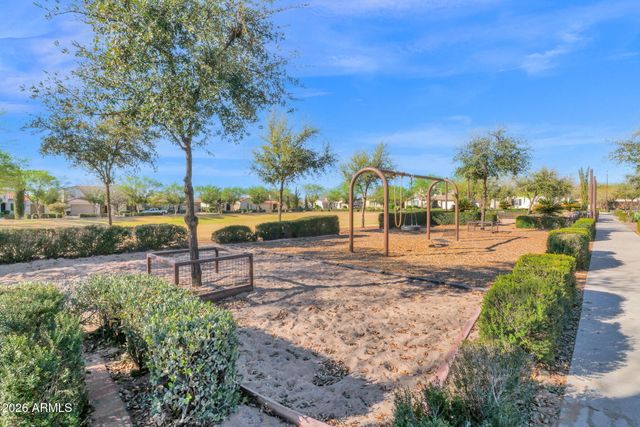 5125 S TODD Lane, Mesa, AZ 85212