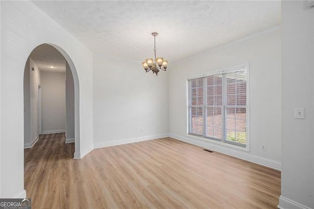 27 Shepherd Drive, Lithia Springs, GA 30122