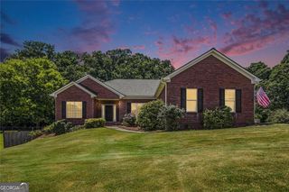 27 Shepherd Drive, Lithia Springs, GA 30122