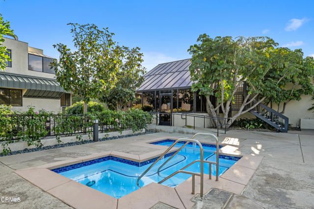 2329 Century Hill, Los Angeles, CA 90067