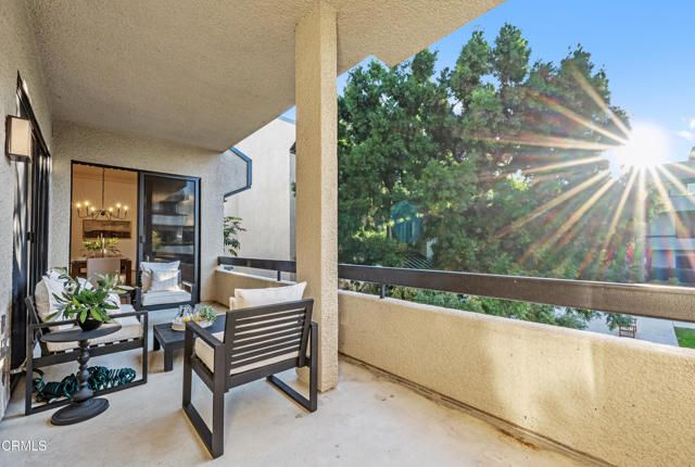 2329 Century Hill, Los Angeles, CA 90067