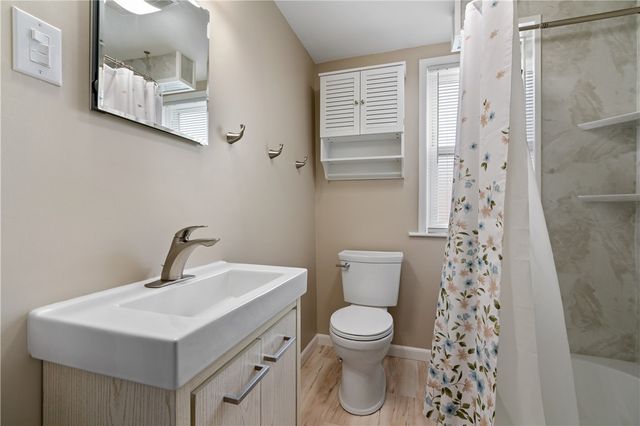 506 Liggett Ave, Forward Twp, PA 15063