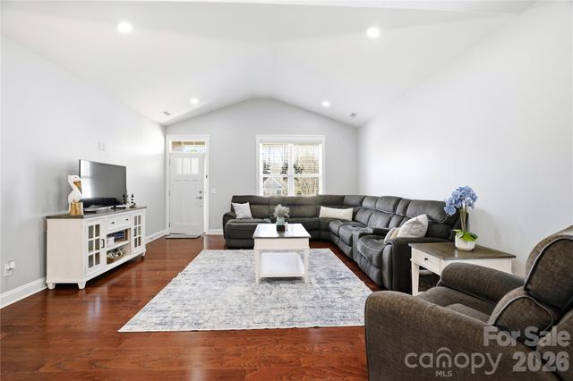 3157 Delaware Drive, Denver, NC 28037