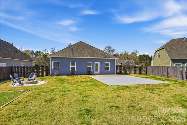 3157 Delaware Drive, Denver, NC 28037