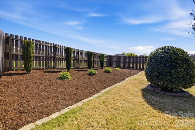 3157 Delaware Drive, Denver, NC 28037