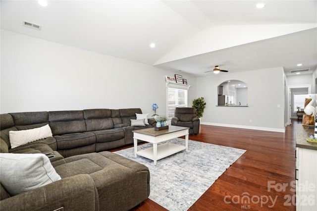 3157 Delaware Drive, Denver, NC 28037