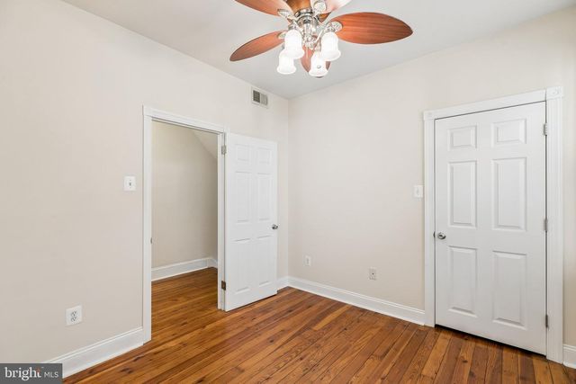385 CONARROE ST, Philadelphia, PA 19128