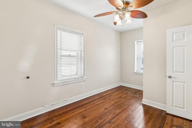 385 CONARROE ST, Philadelphia, PA 19128