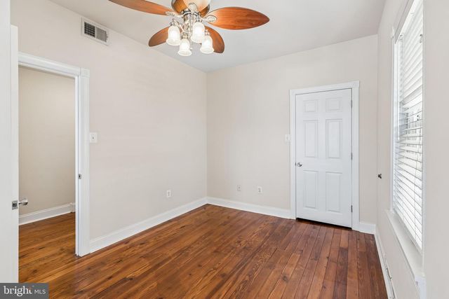 385 CONARROE ST, Philadelphia, PA 19128