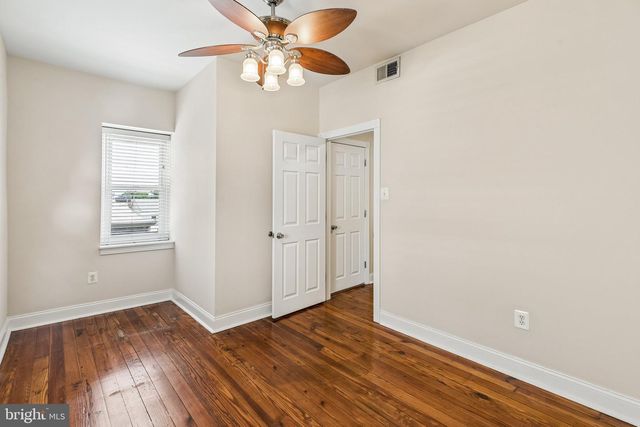 385 CONARROE ST, Philadelphia, PA 19128