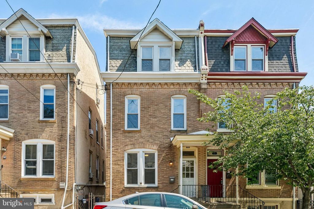 385 CONARROE ST, Philadelphia, PA 19128