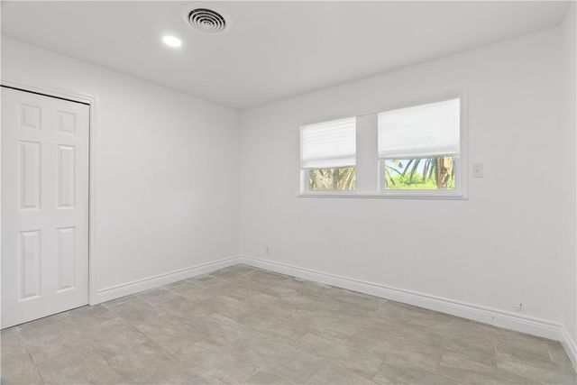 3237 Jamaica Dr, Corpus Christi, TX 78418