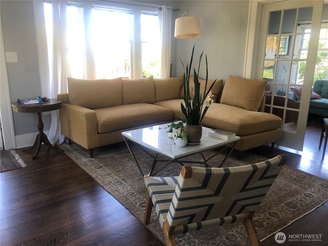 3201 S Charles Street, Seattle, WA 98144