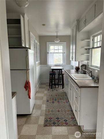 3201 S Charles Street, Seattle, WA 98144