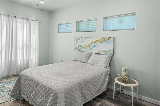 1970 Avenue B, Port Bolivar, TX 77650