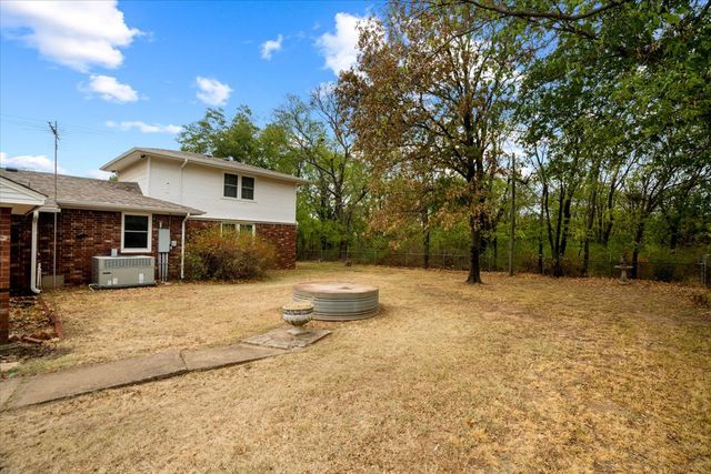 13723 E 56th Street N, Owasso, OK 74055