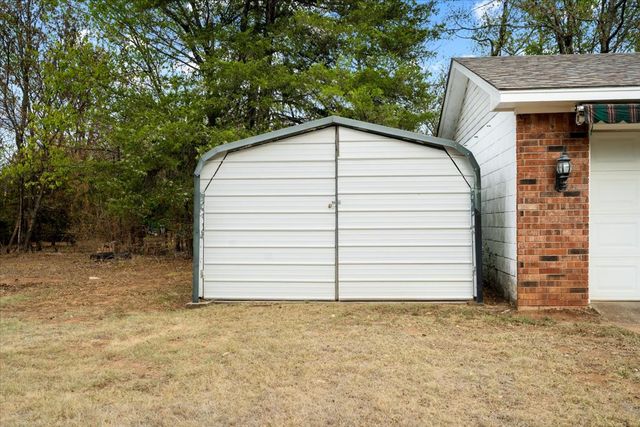 13723 E 56th Street N, Owasso, OK 74055