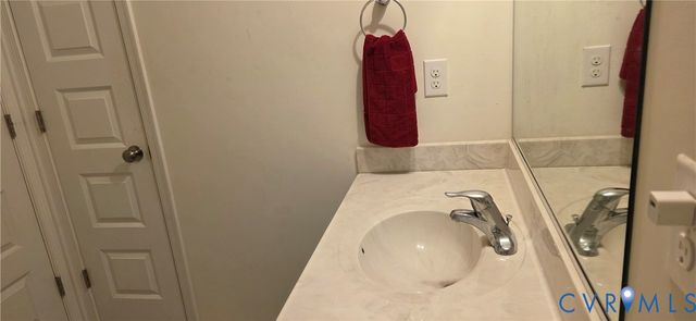 3003 Farmstead Mill Dr, Glen Allen, VA 23059