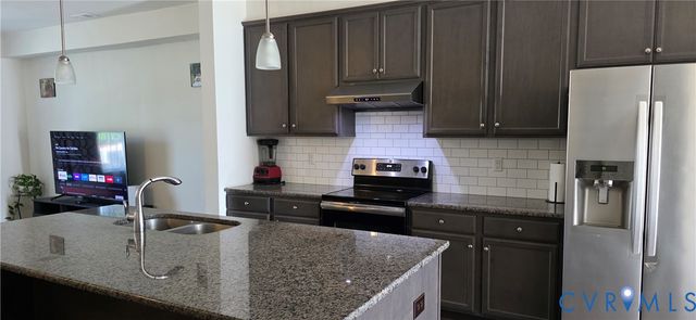 3003 Farmstead Mill Dr, Glen Allen, VA 23059