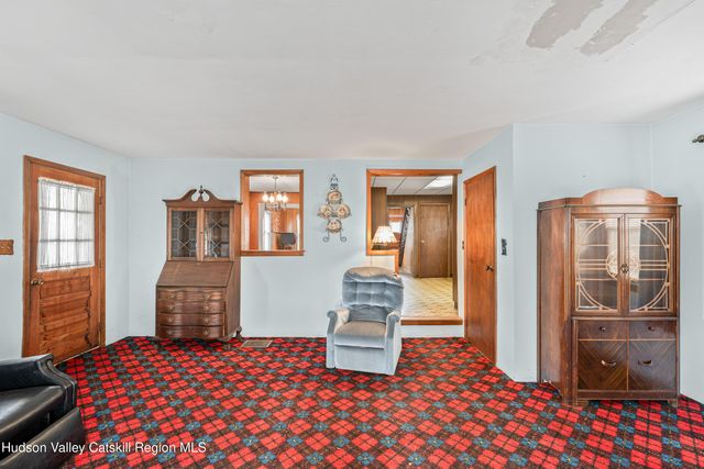 247 W Chestnut Street, Kingston, NY 12401