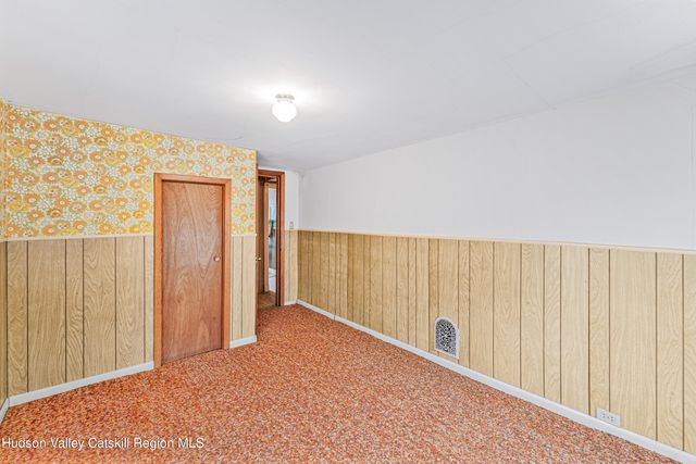 247 W Chestnut Street, Kingston, NY 12401