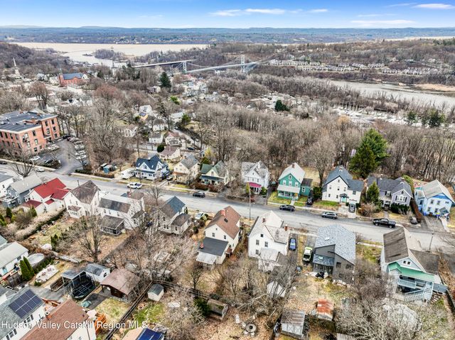 247 W Chestnut Street, Kingston, NY 12401