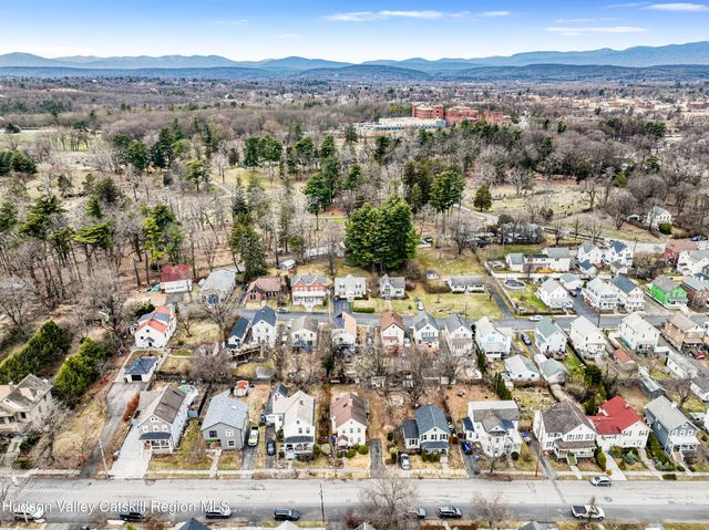 247 W Chestnut Street, Kingston, NY 12401