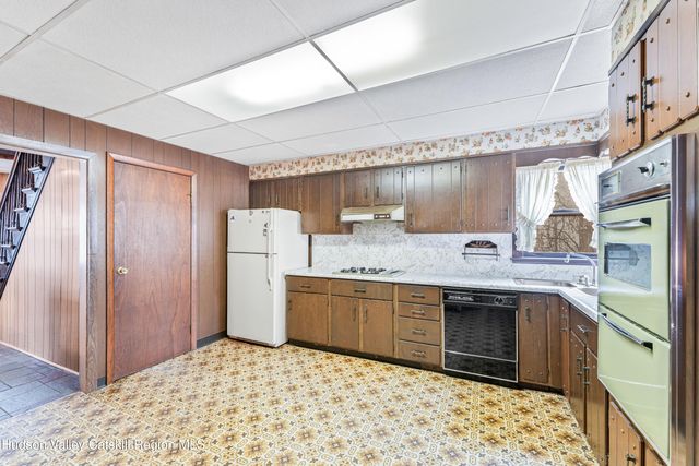 247 W Chestnut Street, Kingston, NY 12401