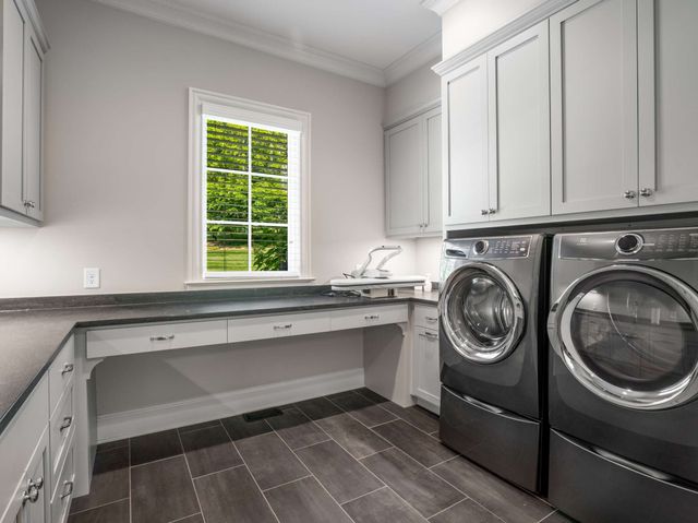 4514 Wayland Dr, Nashville, TN 37215