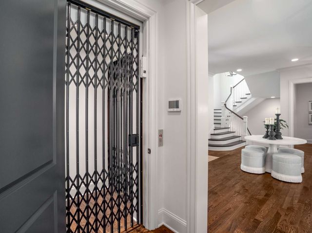 4514 Wayland Dr, Nashville, TN 37215