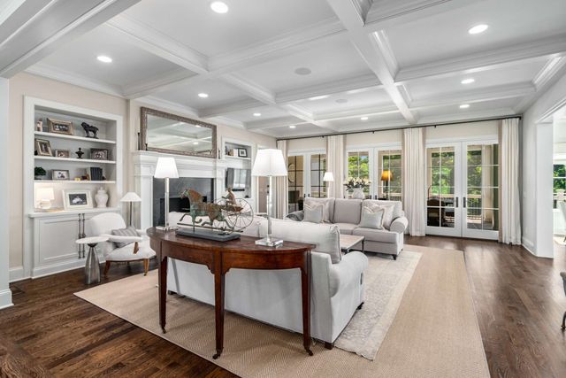 4514 Wayland Dr, Nashville, TN 37215