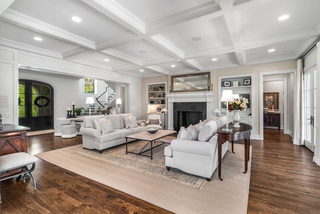 4514 Wayland Dr, Nashville, TN 37215