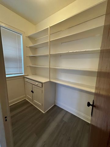 1740 W Garfield Boulevard 1, Chicago, IL 60609