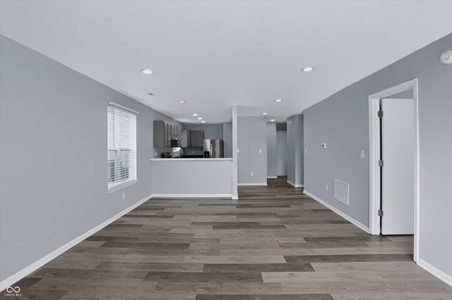 6648 Greendale Lane, Indianapolis, IN 46241
