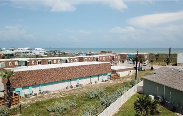 695 Marlin Azul, Port Aransas, TX 78373